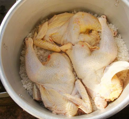 Cách làm gà hấp muối bằng nồi cơm điện
