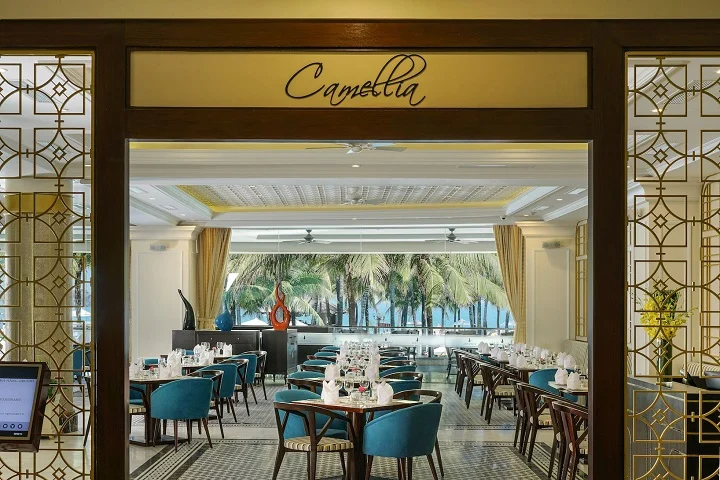 Nhà hàng buffet Vinpearl Nha Trang - Camellia với không gian trang nhã, hiện đại