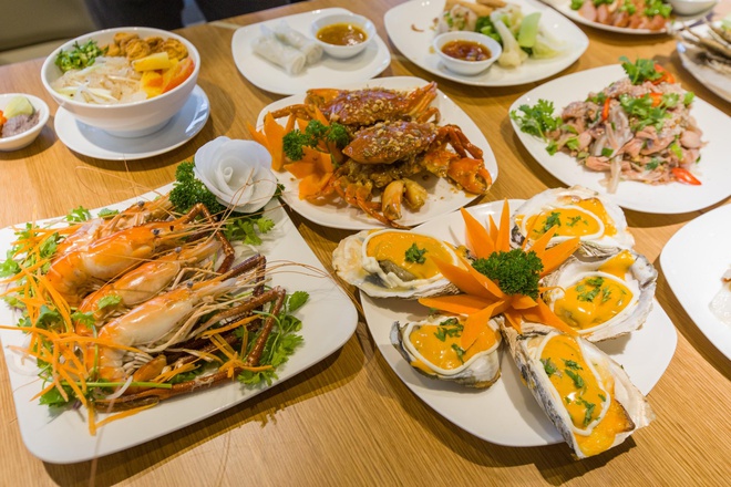 Nhà hàng Buffet Hoàng Yến