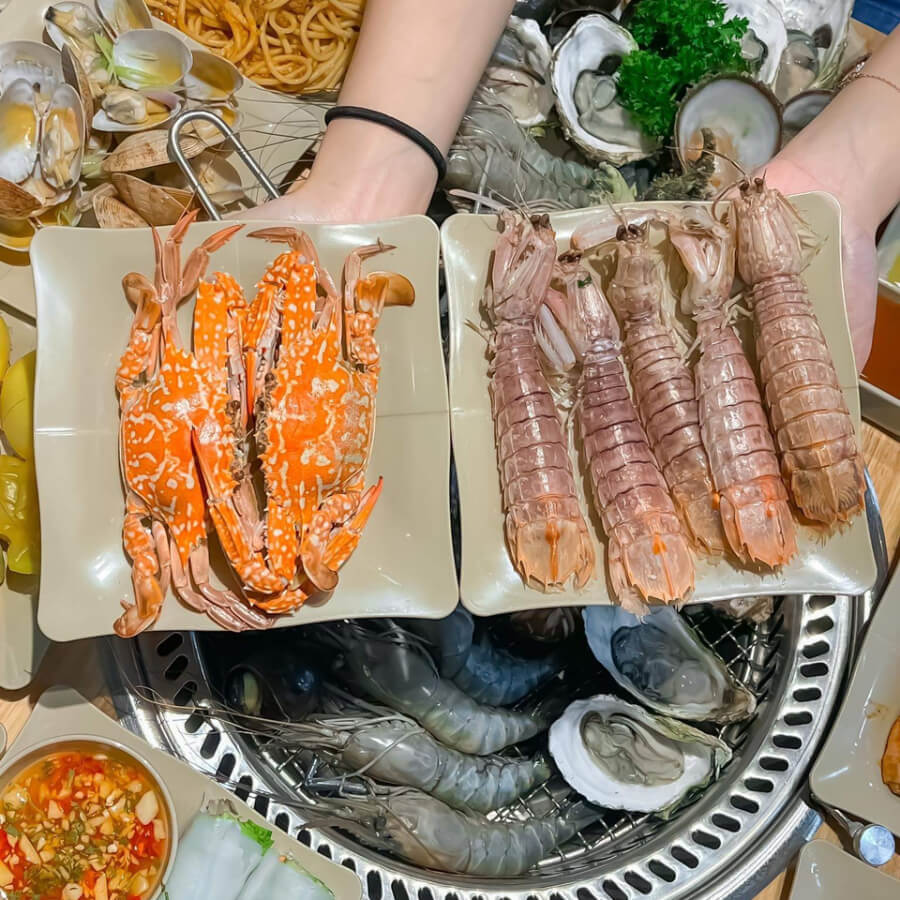 Buffet hải sản Hà Nội