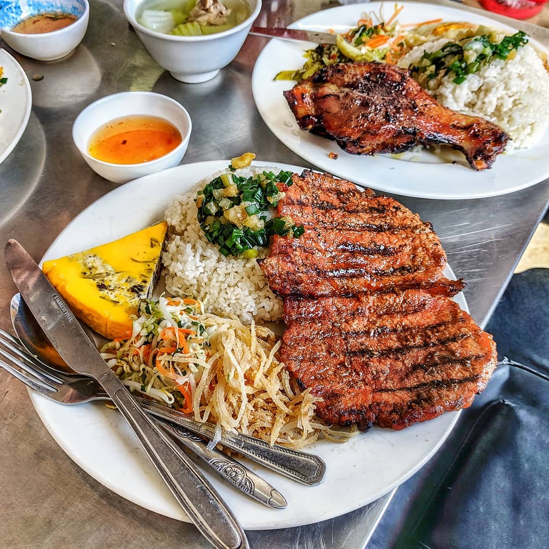 Cơm tấm Ali mang đến cho thực khác trải nghiệm ẩm thực Cần Thơ chính hiệu với hương vị đậm đà và phục vụ tận tâm