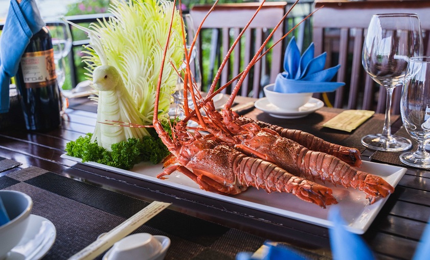 Nhà hàng Phương Nam - địa chỉ thưởng thức hải sản Hạ Long ngon có tiếng