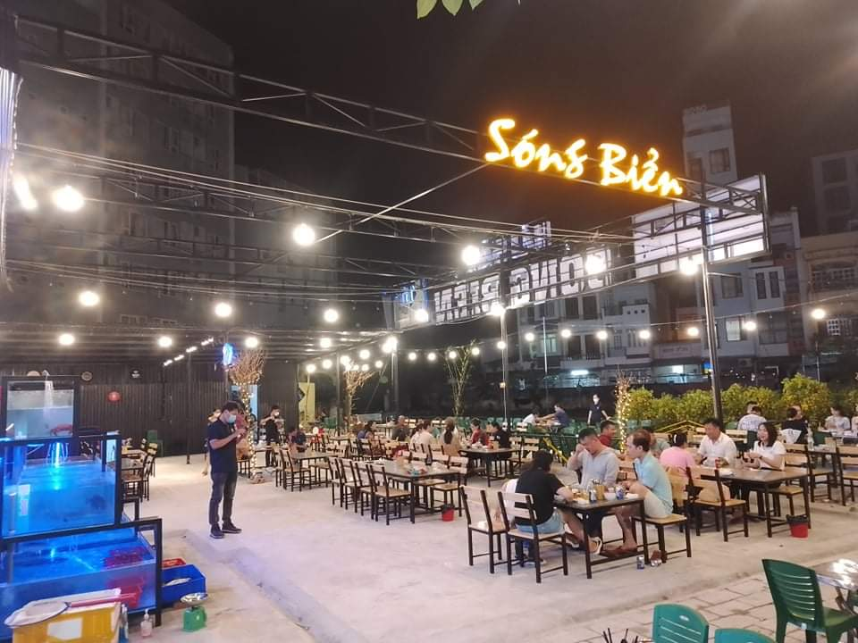 nhà hàng hải sản nha trang thiết kiết không gian mở