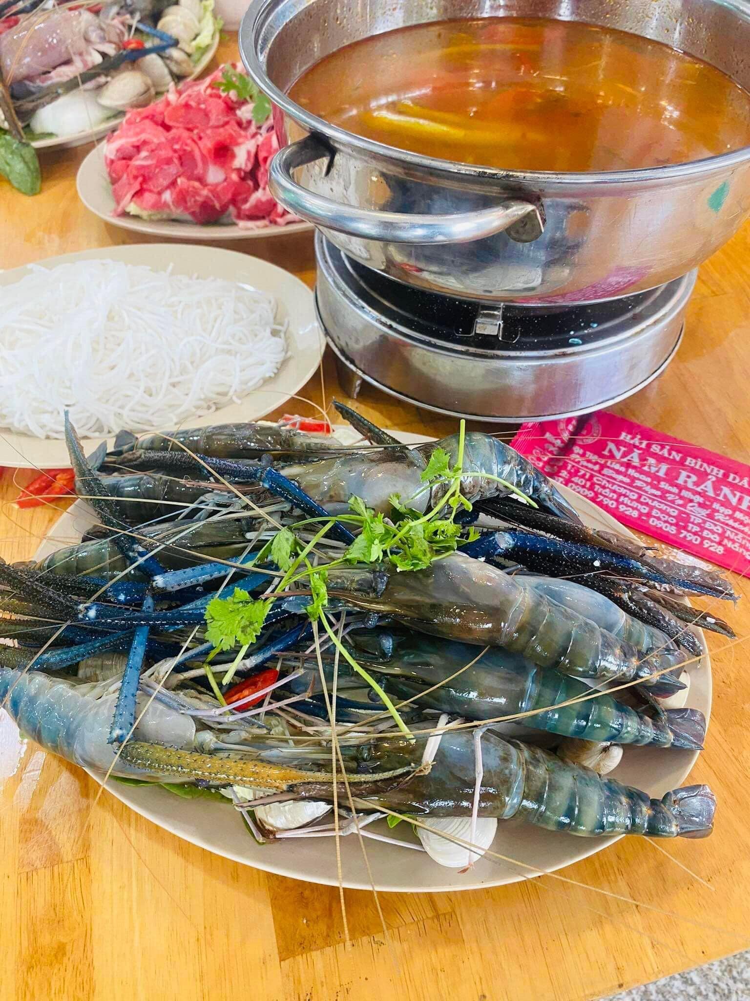 Món lẩu hải sản siêu chất lượng tại quán Năm Rảnh