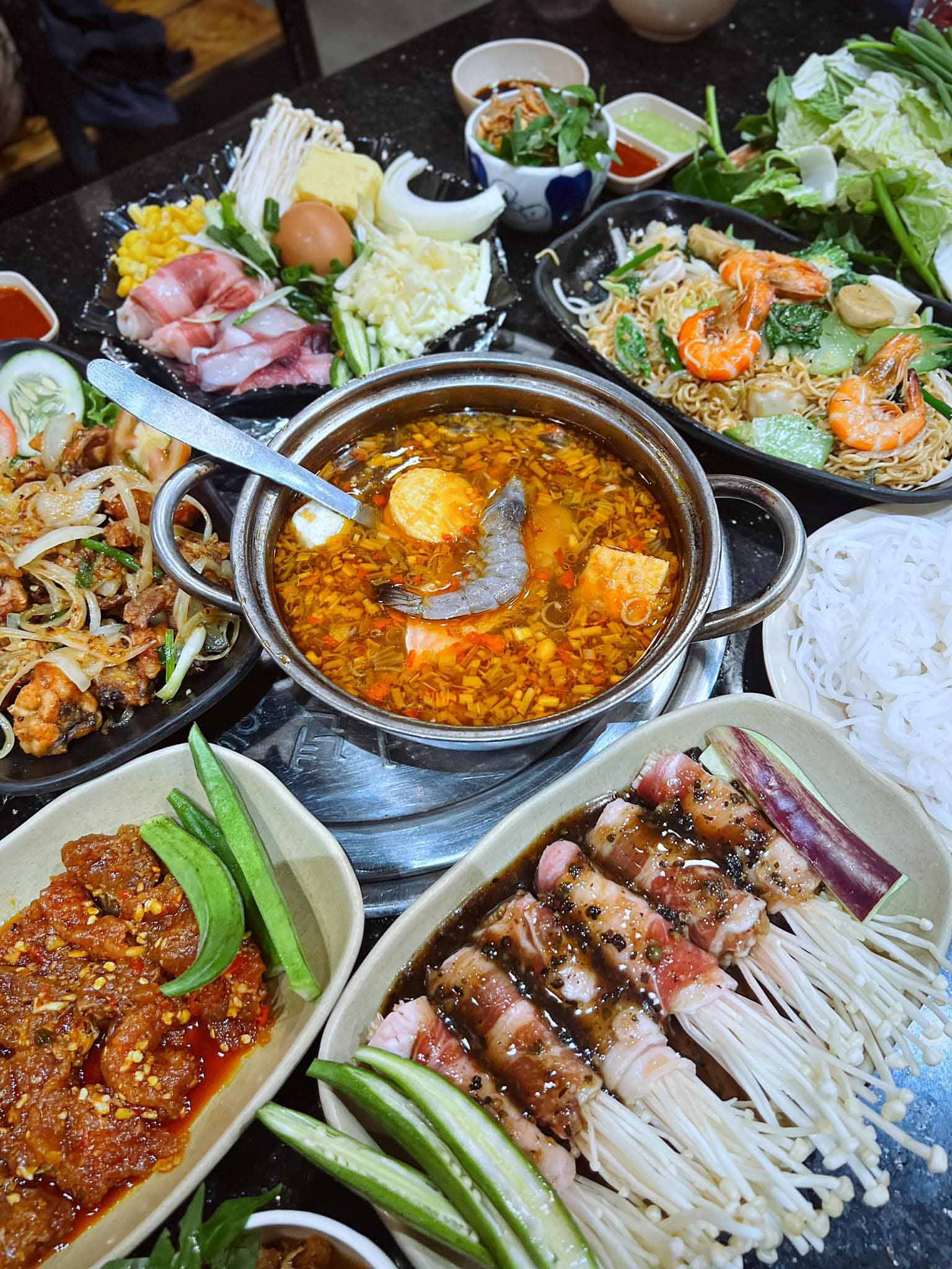 Nhóp Nhép là quán nướng lẩu Đà Nẵng ngon rẻ 