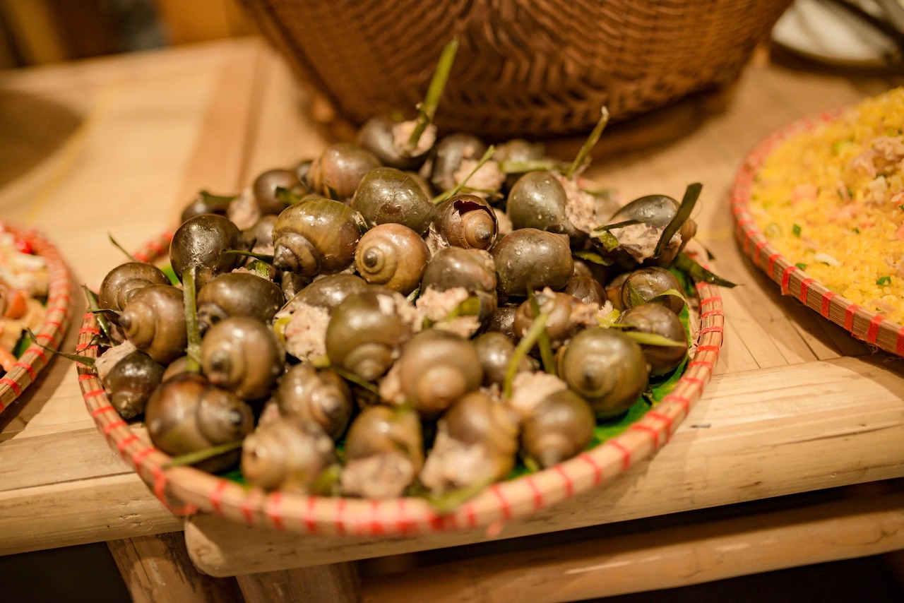 Lưu ngay những địa điểm ăn hải sản Quảng Bình thơm ngon, hấp dẫn 8