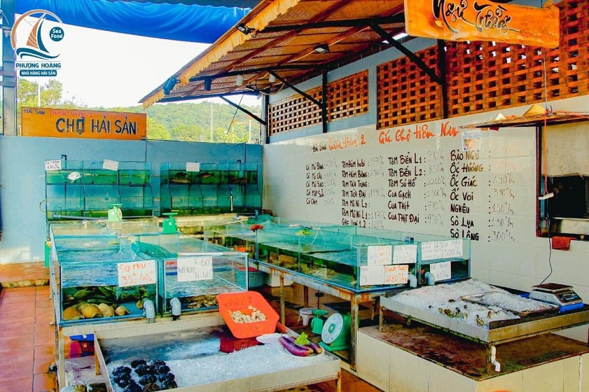 Nhà hàng hải sản Phượng Hoàng