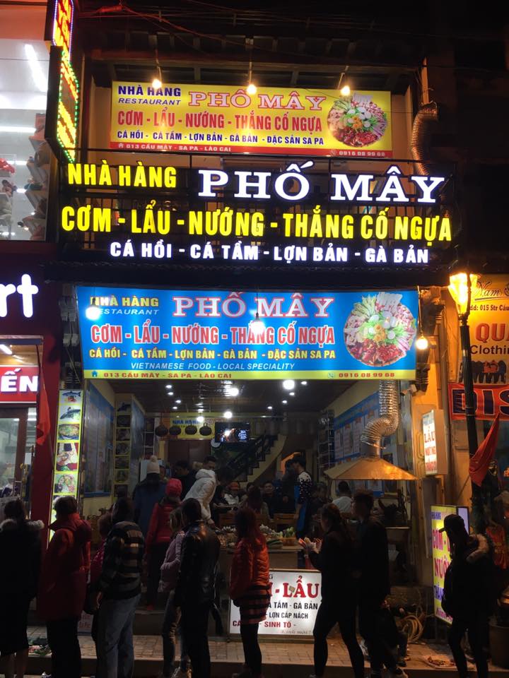 Nhà hàng Phố Mây