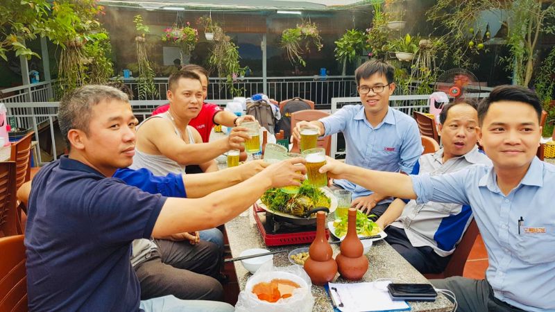 Top 8 quán bia hơi Hà Nội lý tưởng để lai rai cùng hội bạn 5