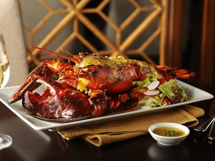 Những món ăn hải sản được chế biến tươi ngon tại Ozone Seafood Restaurant