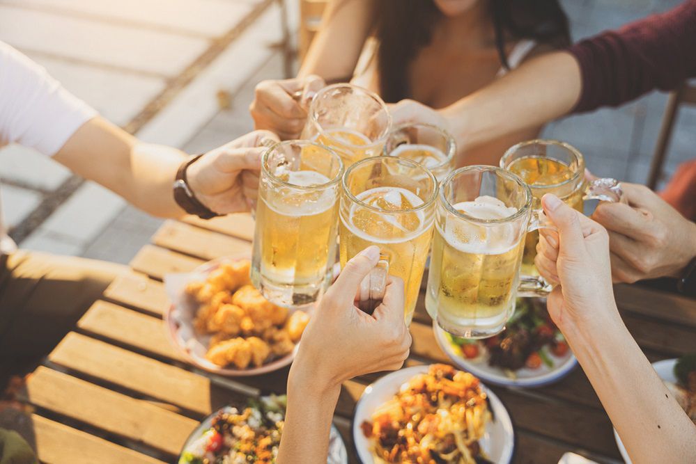 Quán nhậu vỉa hè Hà Nội