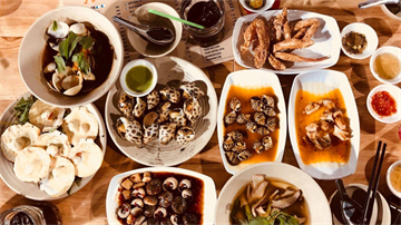 Top 20 địa điểm ăn vặt ở Sài Gòn ngon, giá rẻ, nổi tiếng bạn nên thử