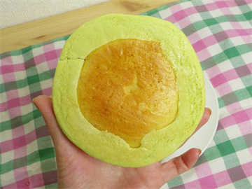 Ứa nước miếng với chiếc bánh melonpan Kokado lừng danh tại Nhật Bản