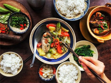 Mâm cơm của người Việt Nam: thức ăn mỗi ngày, cũng là tinh hoa nghìn năm