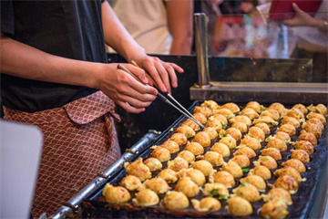 Vi vu Nhật Bản, thưởng thức 13 món ăn nổi tiếng vùng miền