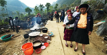 Thắng cố - Món ăn truyền thống của người H'Mông