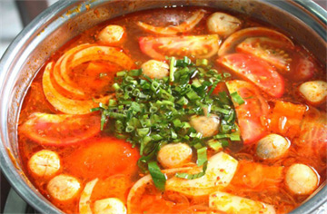 Cách nấu lẩu thái chua cay siêu ngon tại nhà
