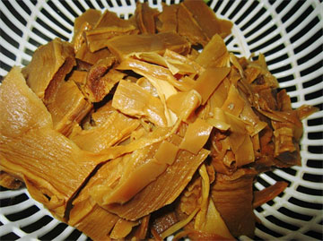 Cách ngâm măng khô mau mềm, vừa độ để nấu nồi măng ngon truyền thống cho Tết Nguyên Đán