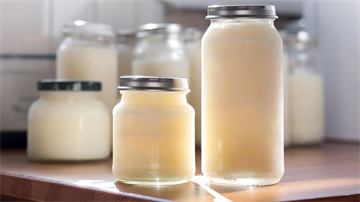4 công thức làm váng sữa tại nhà cho bé