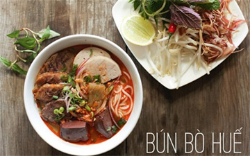 Nguồn gốc kỳ lạ của “bộ ba” đặc sản ẩm thực xứ Huế