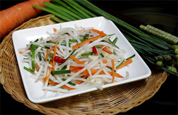 Khám phá các món ăn ngày Tết cổ truyền của người Việt Nam