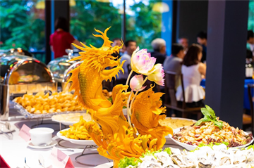 Hấp dẫn và cuốn hút với hương vị ẩm thực thuần Việt ngon trứ danh bên khung cảnh Hồ Tây thơ mộng và kiêu sa tại Nhà hàng Cửu Ngư Lầu
