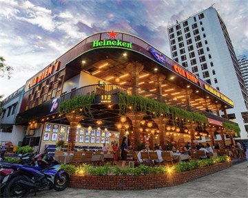 Top 10 Nhà Hàng Hải Sản Ngon & Nổi Tiếng Ở Đà Nẵng Mà Bạn Không Nên Bỏ Lỡ