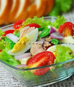 Hướng dẫn làm salad sắc màu ăn giảm cân