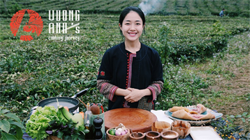 Dancing and BBQ party with Thai ethnic minority in Moc Chau, Vietnam