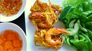 Bánh Tôm - Shrimp and Potato Fritter | Helen's Recipes