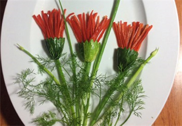 Tỉa hoa từ ớt trang trí món ăn