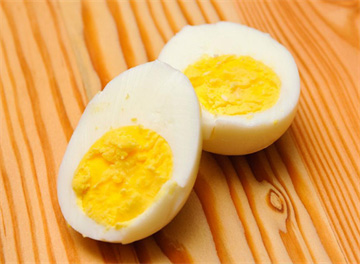 Cách luộc trứng bằng nồi cơm điện
