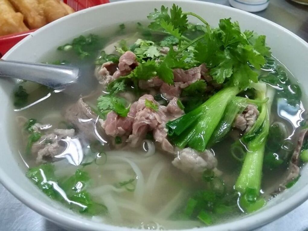 Top 10 quán phở Hà Nội ngon nức tiếng ăn là ghiền 9