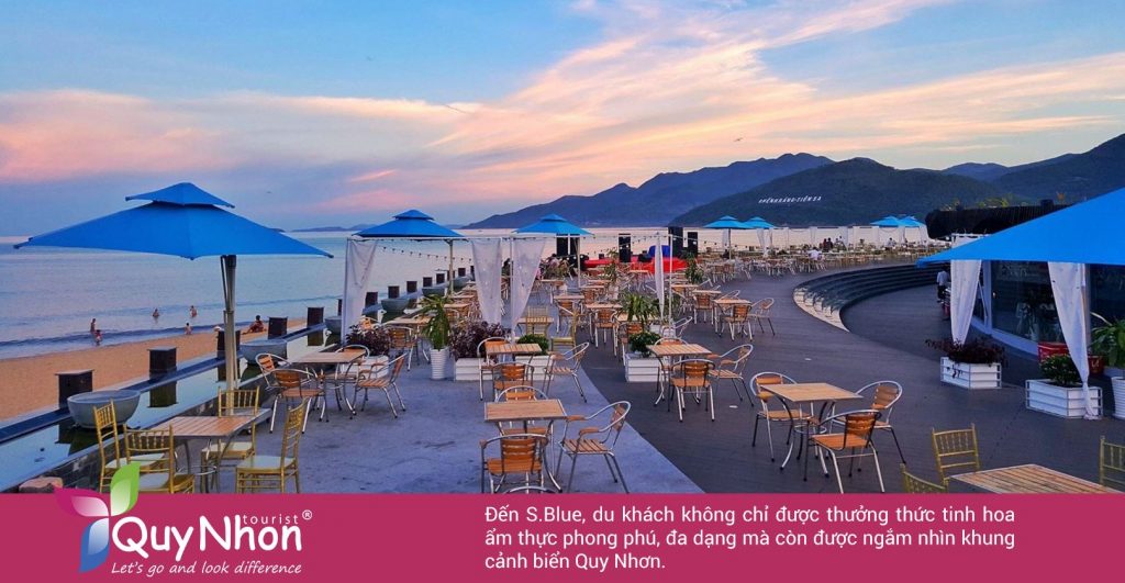 Đến S.Blue, du khách sẽ được ngắm nhìn khung cảnh biển Quy Nhơn.